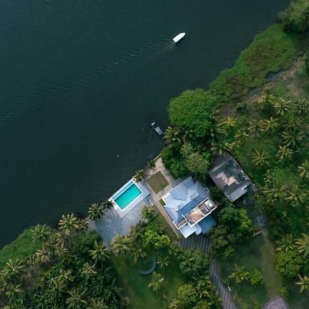 Riveria Portico - River Side 6 Bedroom Private Pool Bungalow North Paravur Dış mekan fotoğraf